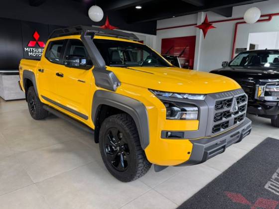 MITSUBISHI TRITON 2.4 BITURBO DIESEL CD SAVANA 4X4 AUTOMÁTICO